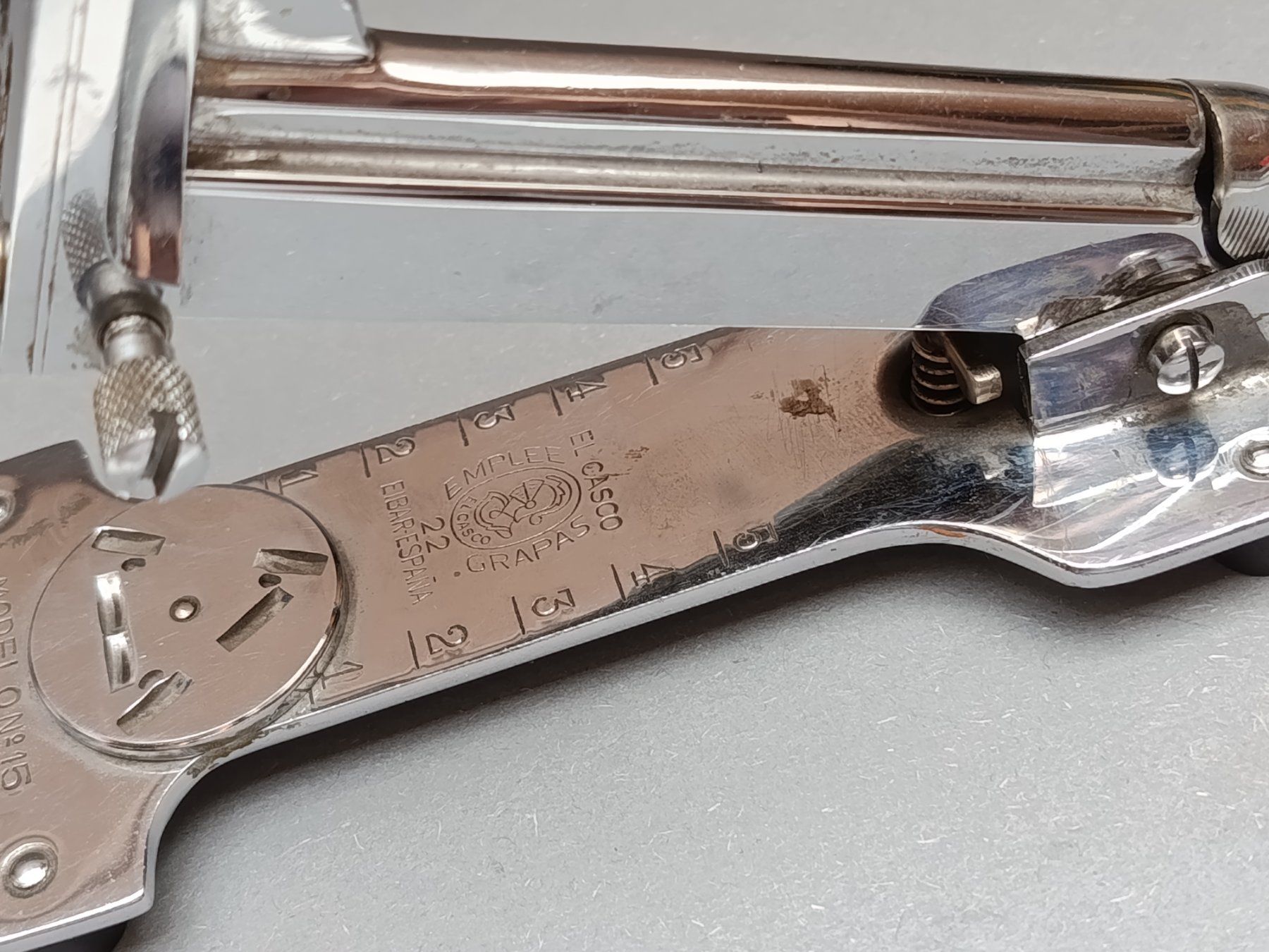 Tous les outils: El Casco Tacker Modell Nr 15 Hefter Bostitch – D'occasion à Riehen par twentymodern 5
