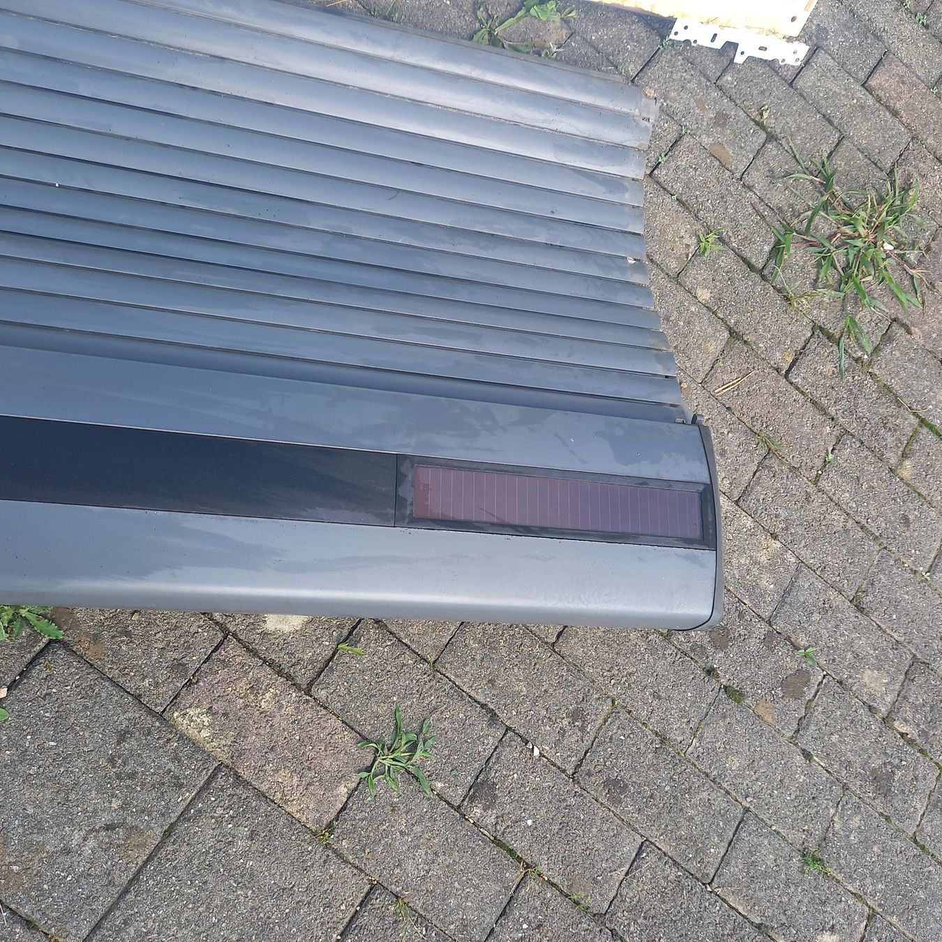 Finestre: Dachfenster mit Solarbetriebener Aussenrollade – Usato da Zuzgen venduto da waldis01 2