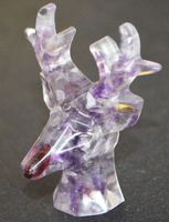 Deko – Heilstein L-385 – Hirschkopf – Amethyst & Harz –50x55