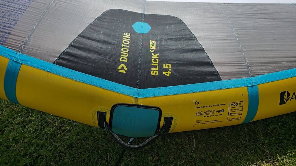Duotone Surfen: Duotone Slick Dlab 4.5m2 – Gebraucht aus Alpnachstad von MartialE 2