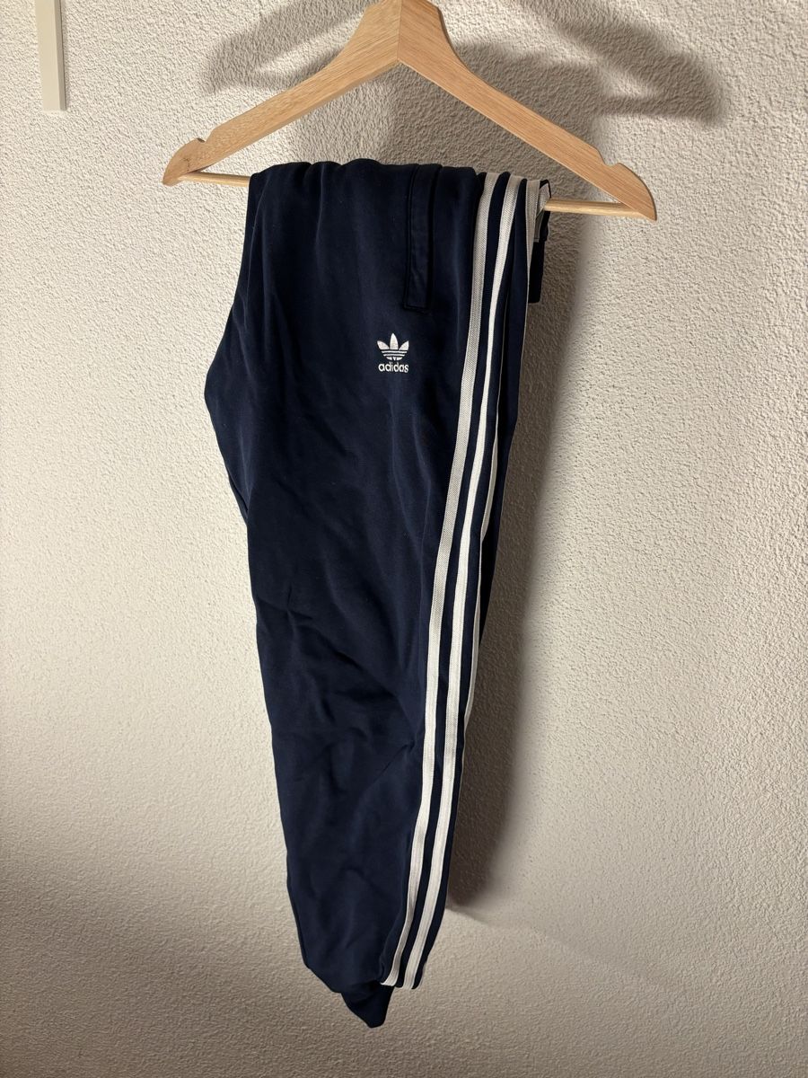 Adidas Pantaloni: Adidas Trainerhose – Usato da Meilen venduto da rr0