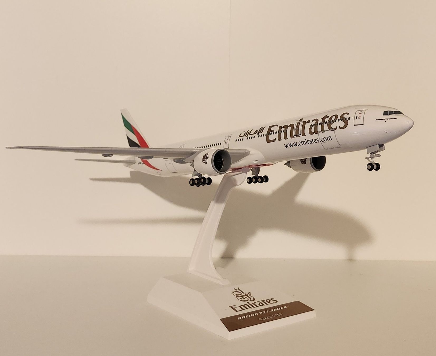 Modellbausätze & Standmodelle: Skymarks 1/200 Emirates 777 & A380 – Neu (gemäss Beschreibung) aus Wittenwil von ced_q8j7 1