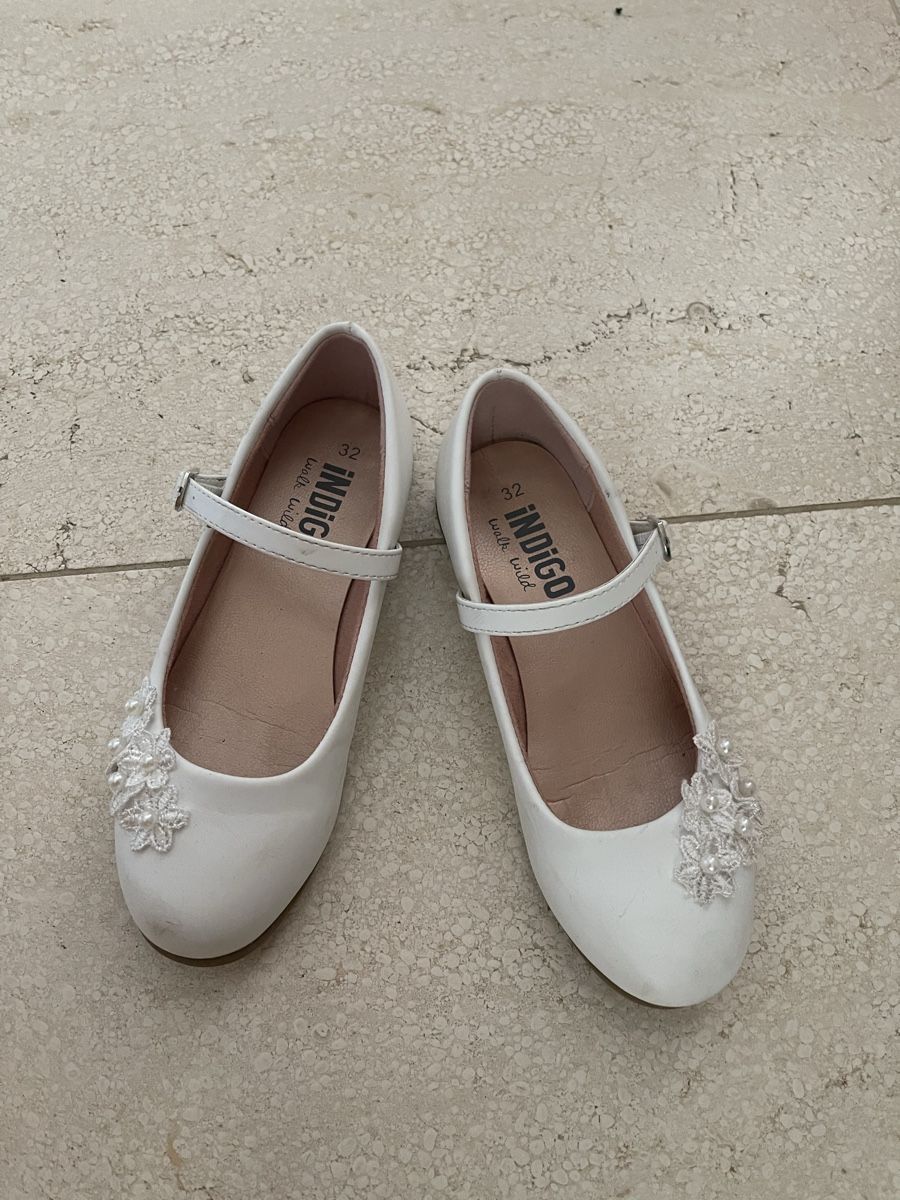 Scarpe da donna: White Mary Jane Shoes Size 32 – Nuovo (secondo la descrizione) da Feusisberg venduto da charlotte483