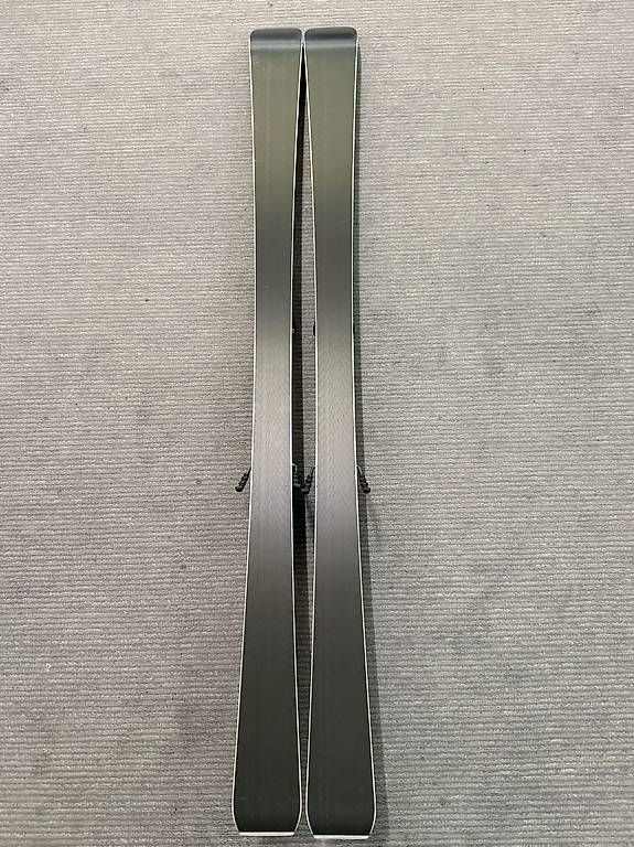 Sci: ZAI Premium Ski 165 cm mit Tyrolia GripWalk Bindung  – Usato da Sursee venduto da pilatus.sport 1