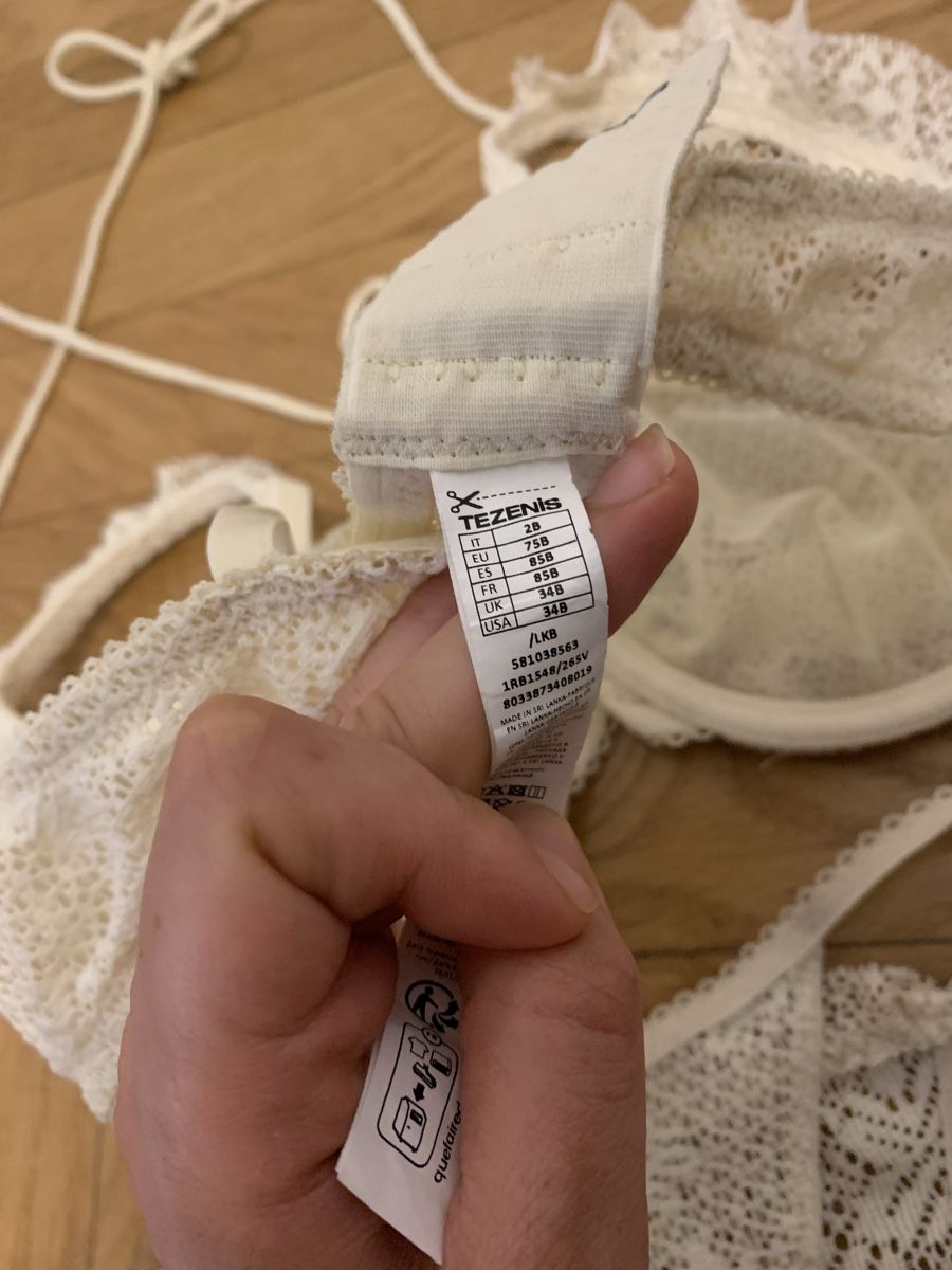 Tezenis Altra biancheria intima: Ensemble en dentelle jaune beurre tezenis  – Nuovo e nell'imballaggio originale da Genève venduto da rez_c6c6 4