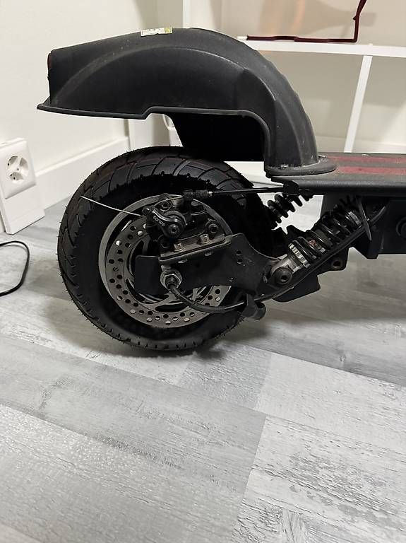 Kickboard: Trotinette elettrico – Gebraucht aus Locarno von kri_h7cb 2