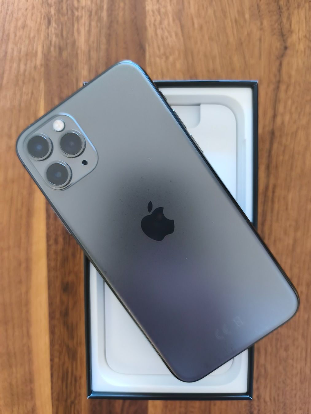 Apple Telefoni cellulari / Smartphones: iPhone 11 Pro 256 GB in OVP – Usato da Roggwil BE venduto da lafleuron 1