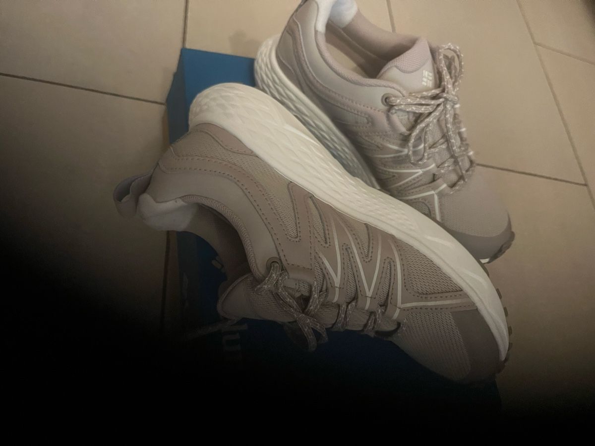 Scarpe da donna: Baskets Columbia – Nuovo e nell'imballaggio originale da Prilly venduto da CHAGALL15 2