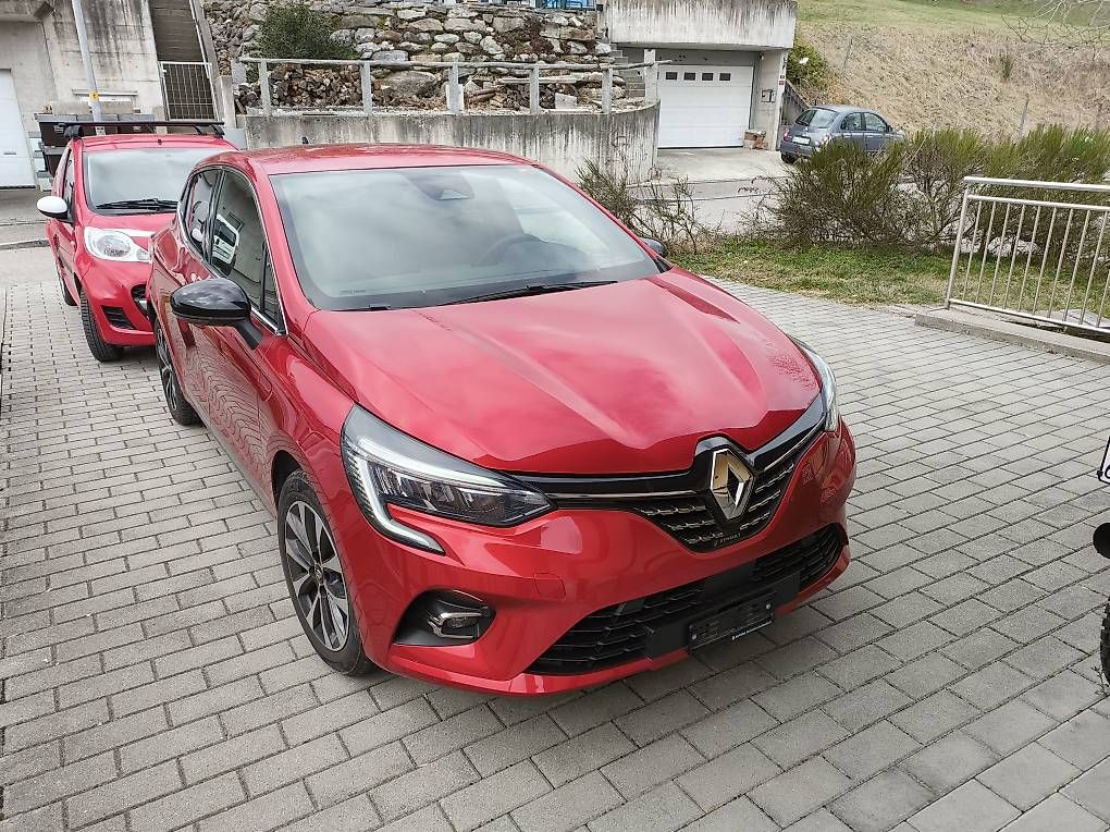 Autos: Cedo Leasing Renault Clio – Gebraucht aus Breno von Paterk