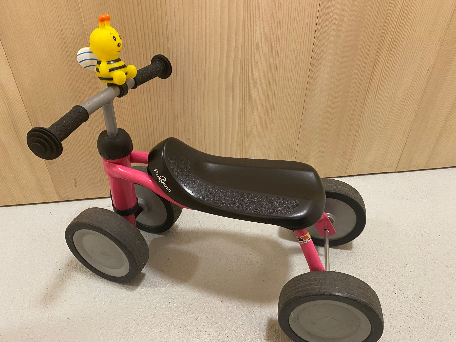 Pukylino Veicoli per bambini: Pukylino- pink mit Biene Maya Hupe – Usato da Alpnach Dorf venduto da Fengeli