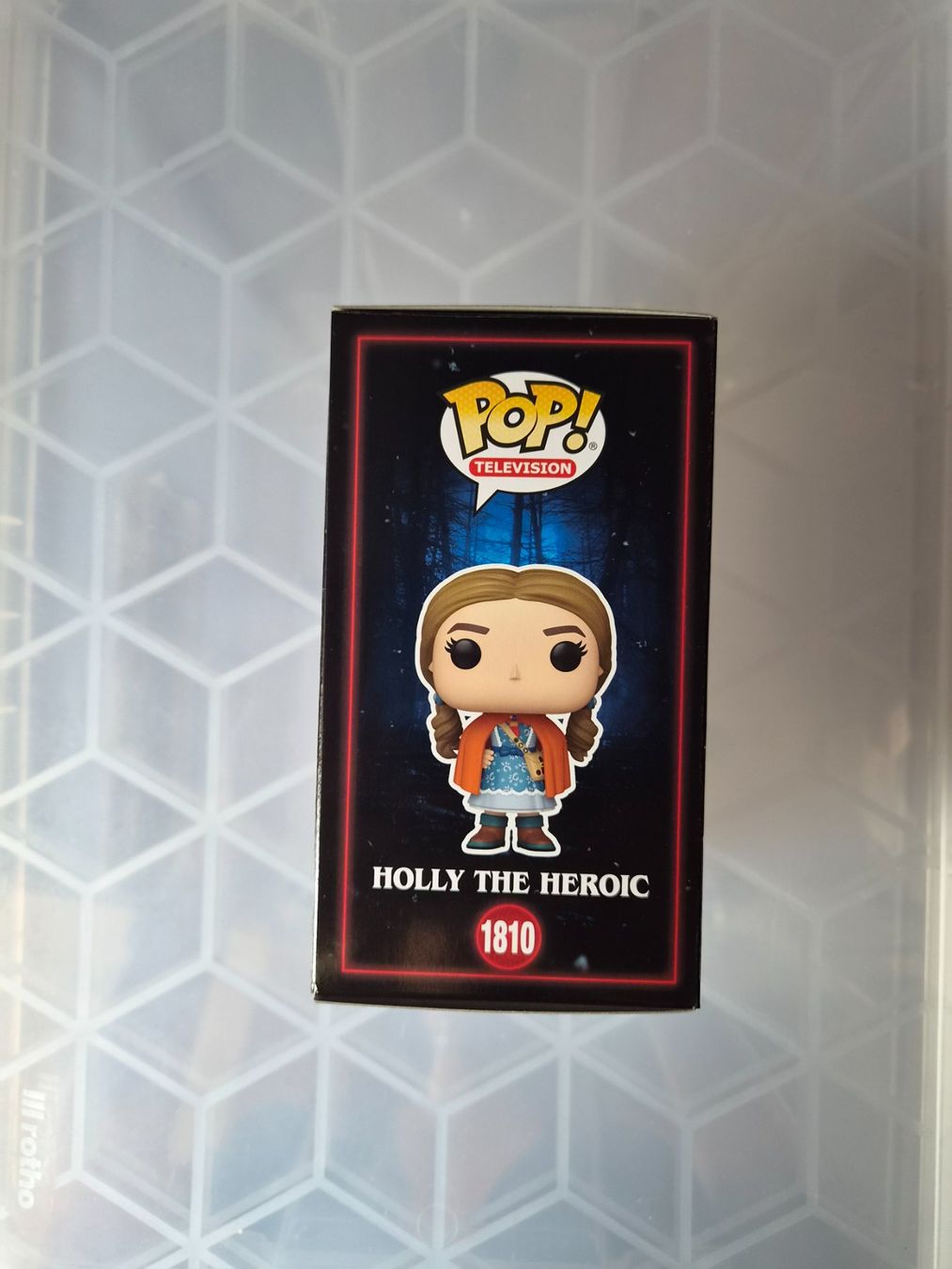 Funko Figurines: Funko Pop 1810 Holly the Heroic Stranger Things – Neuf avec emballage d'origine à Sisseln AG par schenk-figuren 3