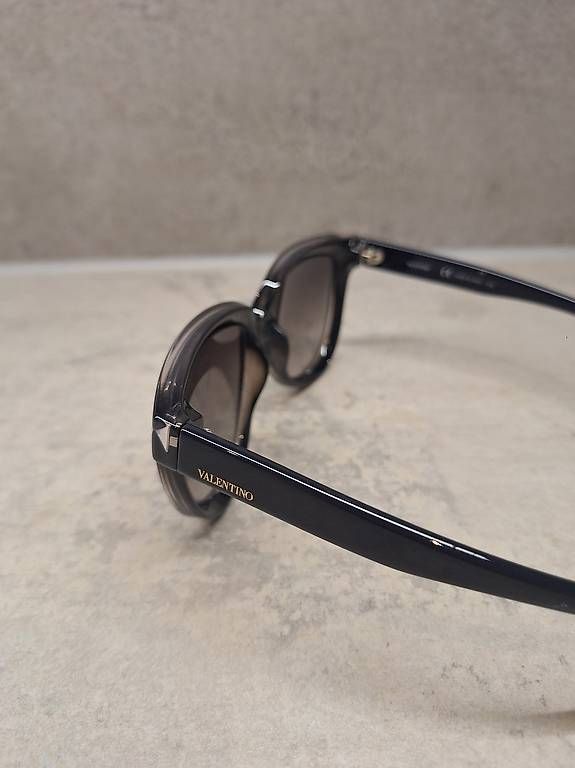 Occhiali & Lenti: Valentino Sonnenbrille – Usato da Winterthur venduto da fam_hx 2