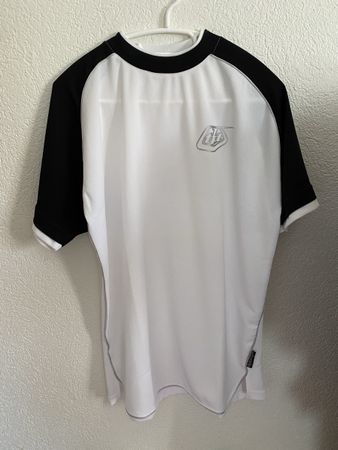 Maillot Troy Lee Designs taille S MTB DH
