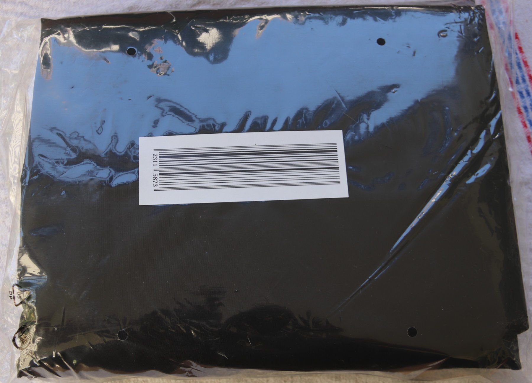 Garderobe: 2 Kleidersäcke 150 x 60 cm – Neu und originalverpackt aus Glattfelden von Sirax 1