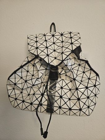 Geometrischer Rucksack - Weiss Schwarz - Blickfang