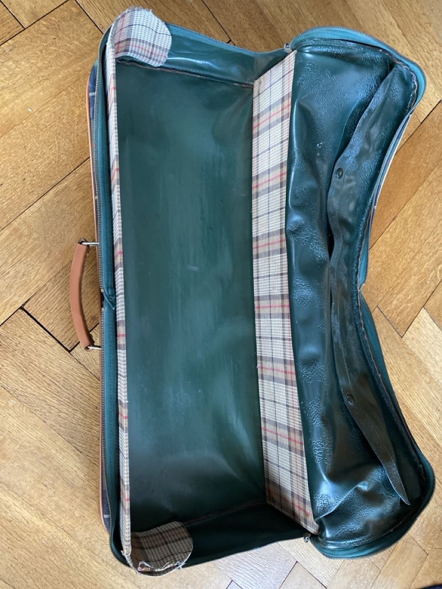 Reisekoffer: Oldtimer Vintage Camping Koffer – Gebraucht aus Sursee von lucialiani 2
