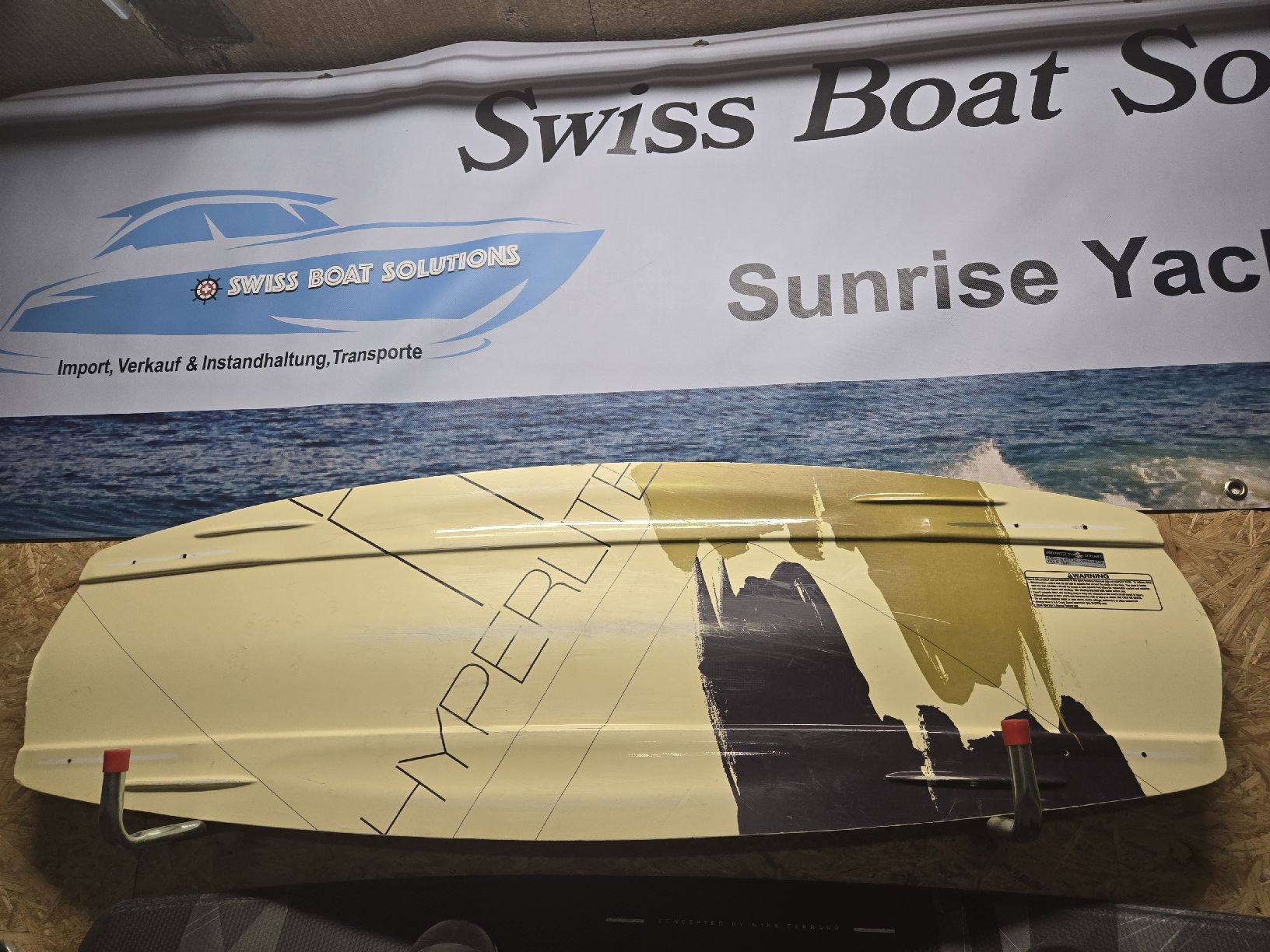 Tavole da surf e di nuoto: Wakeboard ohne Bindung – Usato da Gutenburg venduto da shinobi0072 1