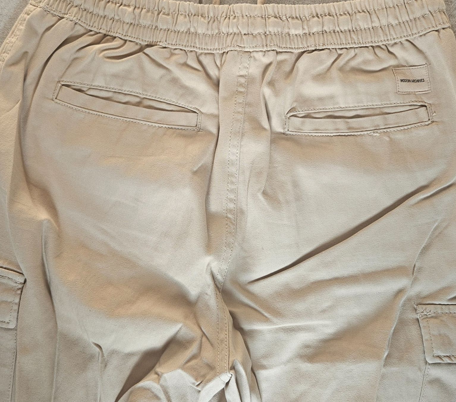 Bershka Pantaloni: Bershka Cargo Hose Sand - L – Nuovo (secondo la descrizione) da Unterkulm venduto da Sani78 3