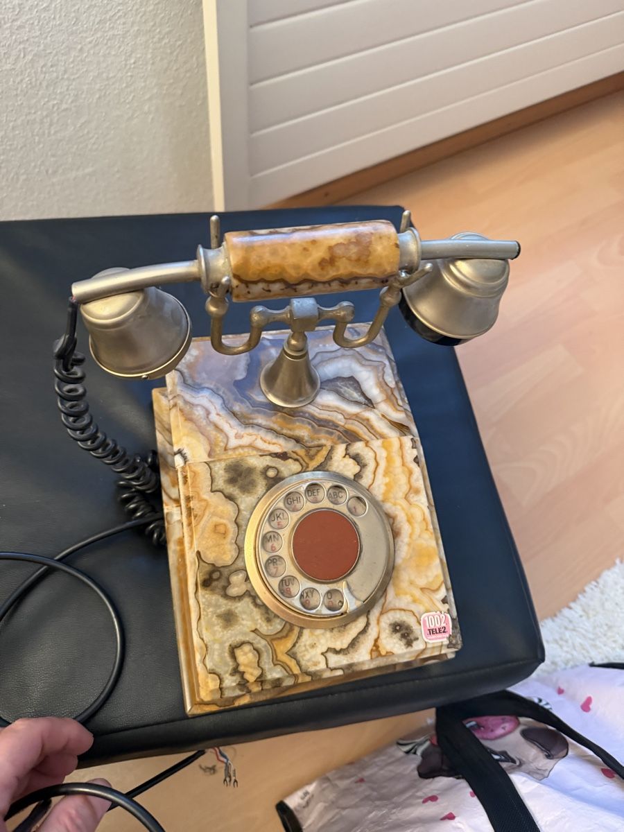 Telefone: Wunderschönes Marmor Telefon – Gebraucht aus Baden von noli.r 4