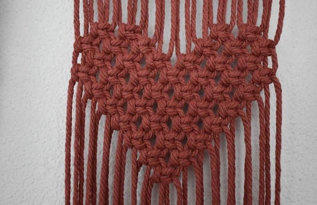 Tutte le decorazioni: Makramee-Regal mit Herz – Usato da Cama venduto da DLCE90 2