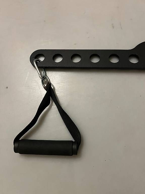 Hometrainer: Multihook Bar mit 2 Einzelhandgriffen Latzug / Rudern – Usato da Arlesheim venduto da SKA_4144 3