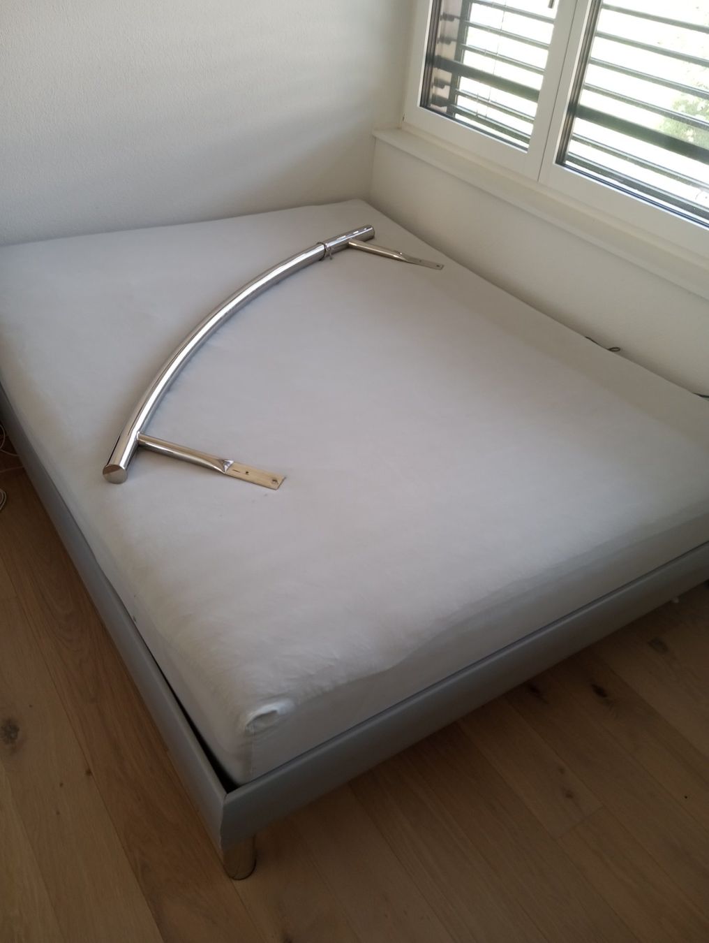 Betten: Bett 180c200cm inkl. Matratze – Gebraucht aus Ebikon von phi_y8rg 1