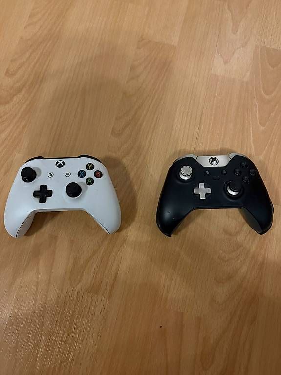 Konsolen: XBOX Series X mit 2 Controllern  – Gebraucht aus Bazenheid von ChristianGr 3