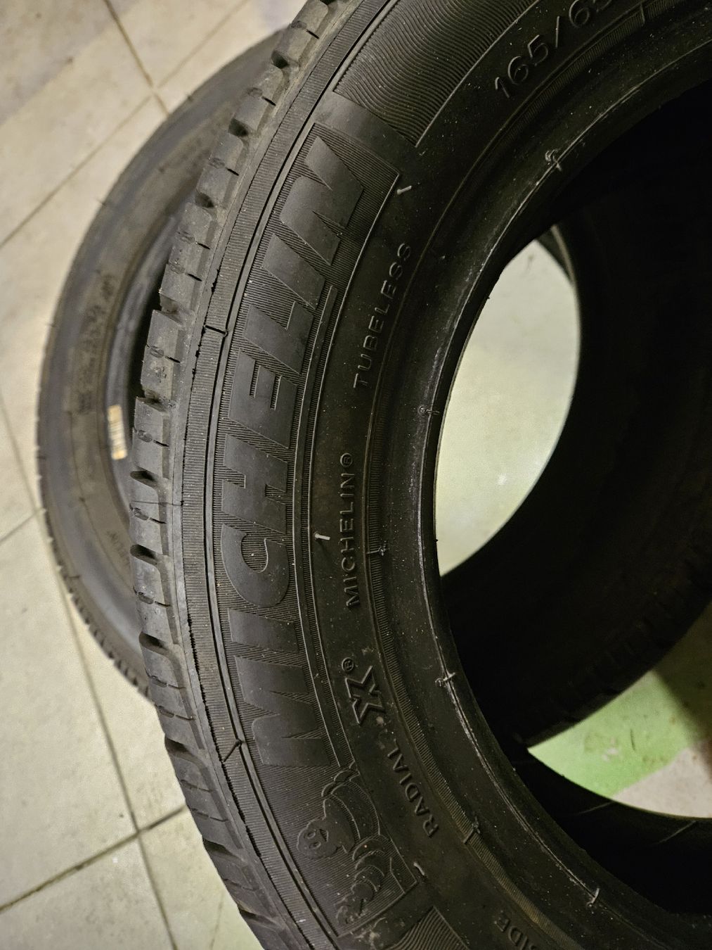 Michelin Pneumatici & Ruote complete: Pneus Michelin 165/65/13 – Usato da Courroux venduto da Fornax 3