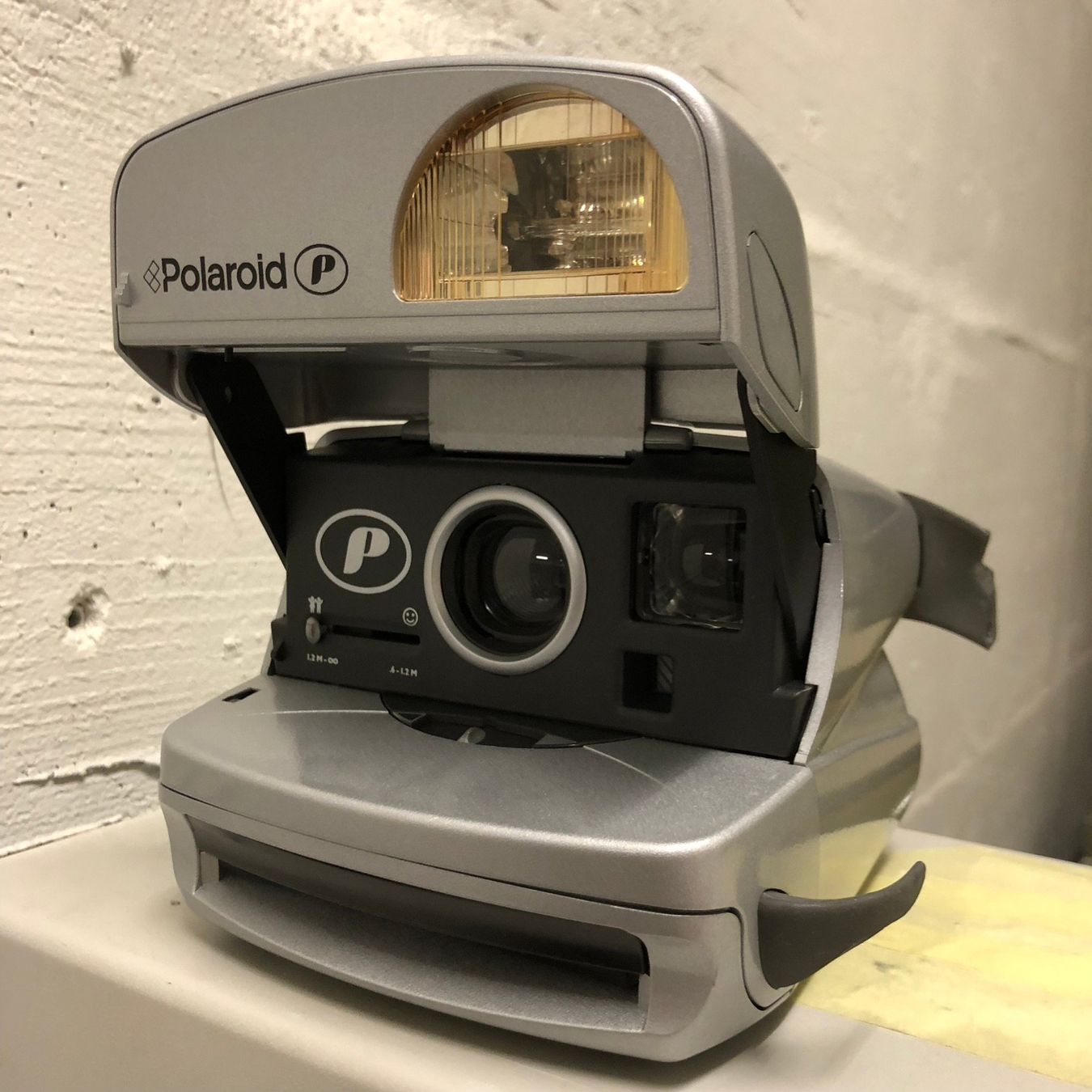 Polaroid Fotocamera: Polaroid Kamera DEFEKT – Difettoso da Hinterkappelen venduto da atomschnee 1