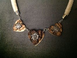 Dirndl Kette, 3 Herzen / LETZTE CHANCE