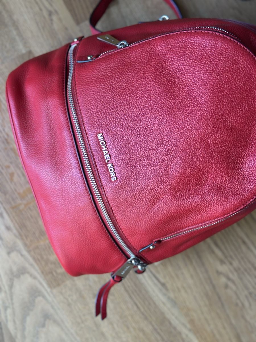 Michael Kors Zaini: Michael Kors Rucksack, Leder rot – Nuovo (secondo la descrizione) da Basel venduto da FatmaCan52 1