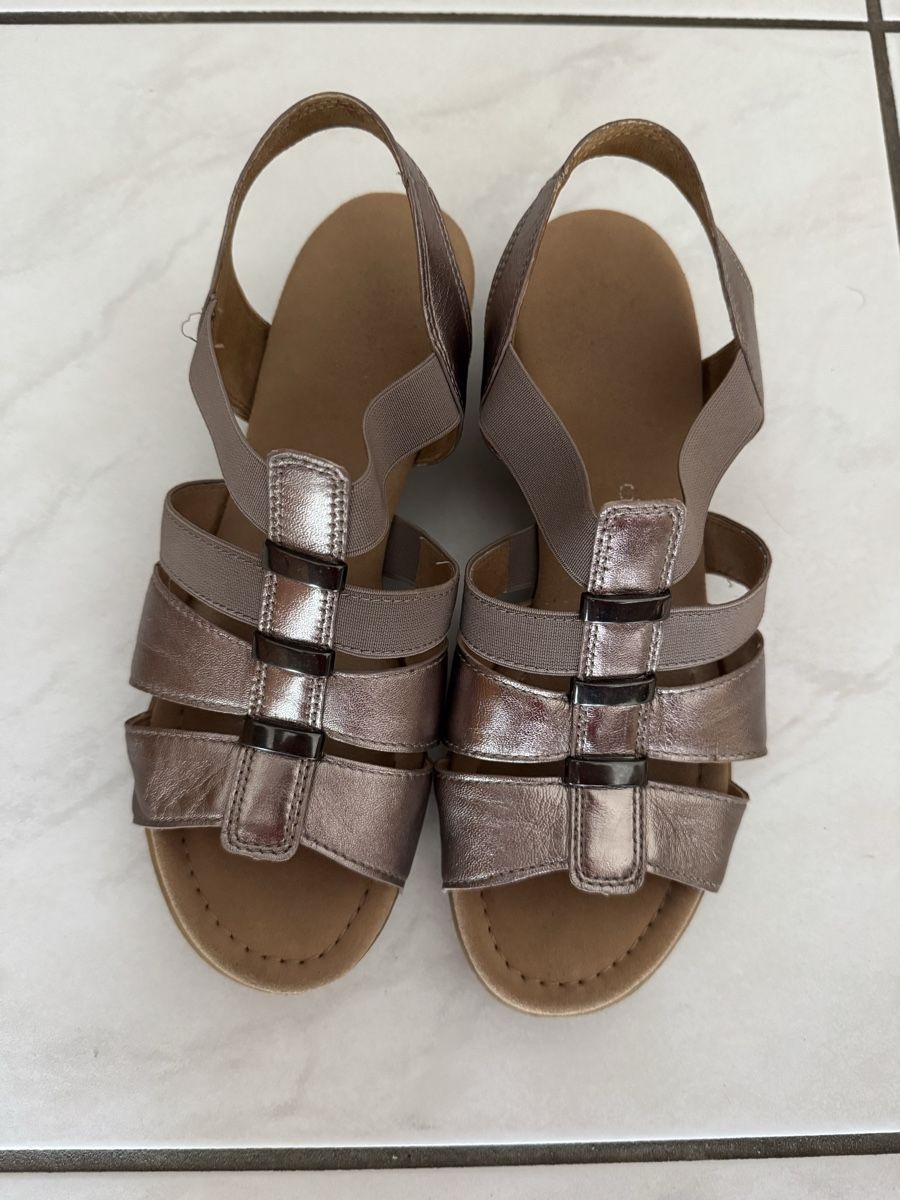 Scarpe da donna: Sandalen Gabor Gr. 38.5 – Nuovo (secondo la descrizione) da Uznach venduto da Martina191185