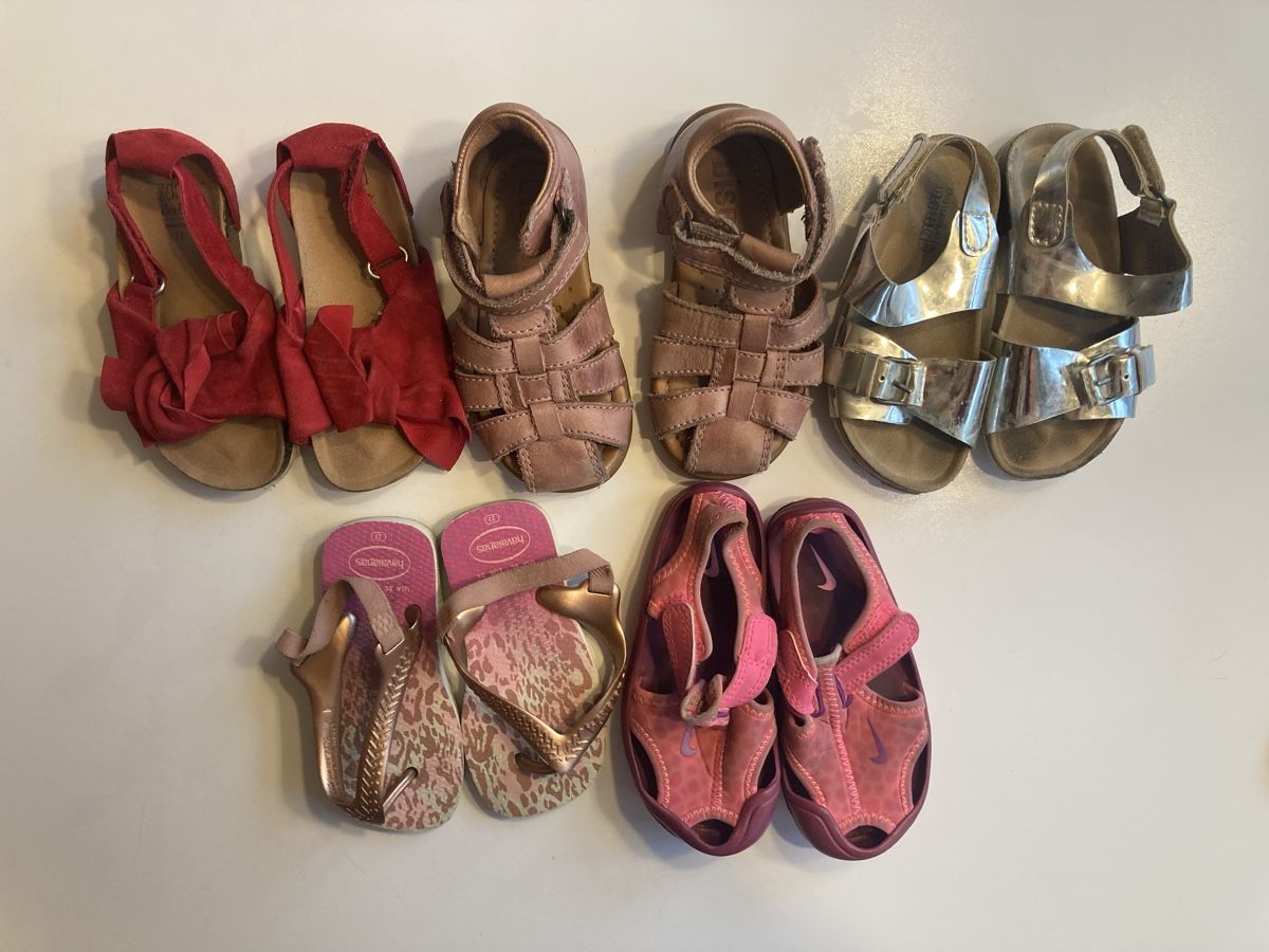 Scarpe per ragazze: Schuhpaket Sommer / Grösse 23 – Usato da Bern venduto da Marina_K