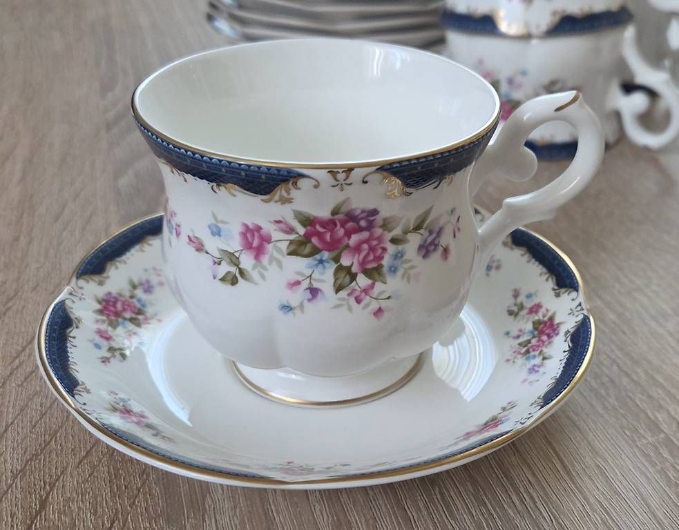 Tazze: Kaffee-/Teetassenset 12-teilig – Nuovo (secondo la descrizione) da Zürich venduto da Aljode