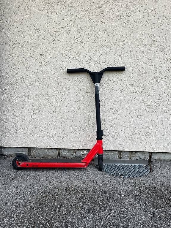 Kickboard: Trotinette Stunt Freestyle Oxelo – Usato da Chermignon-Bas venduto da zuf_2tdm 1