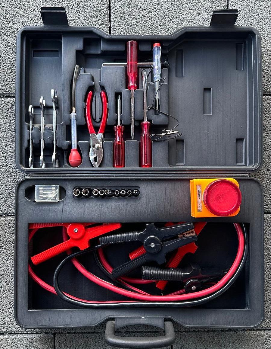 Tous les outils: Pannenset – D'occasion à Deitingen par Poga