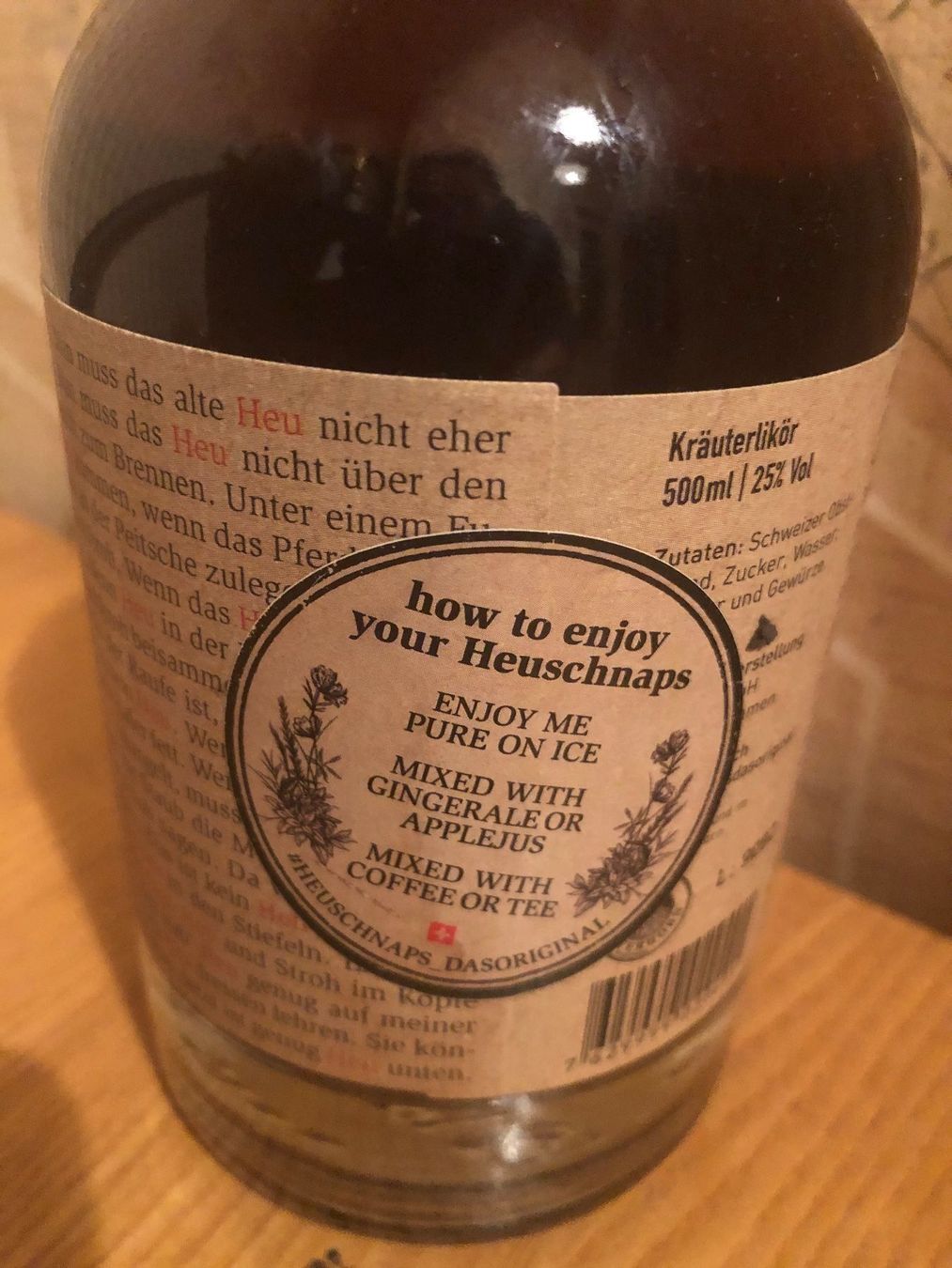 Bevande alcoliche: Heuschnaps KräuterlikörDas Original.50cl – Nuovo e nell'imballaggio originale da Wald ZH venduto da mlnt 3