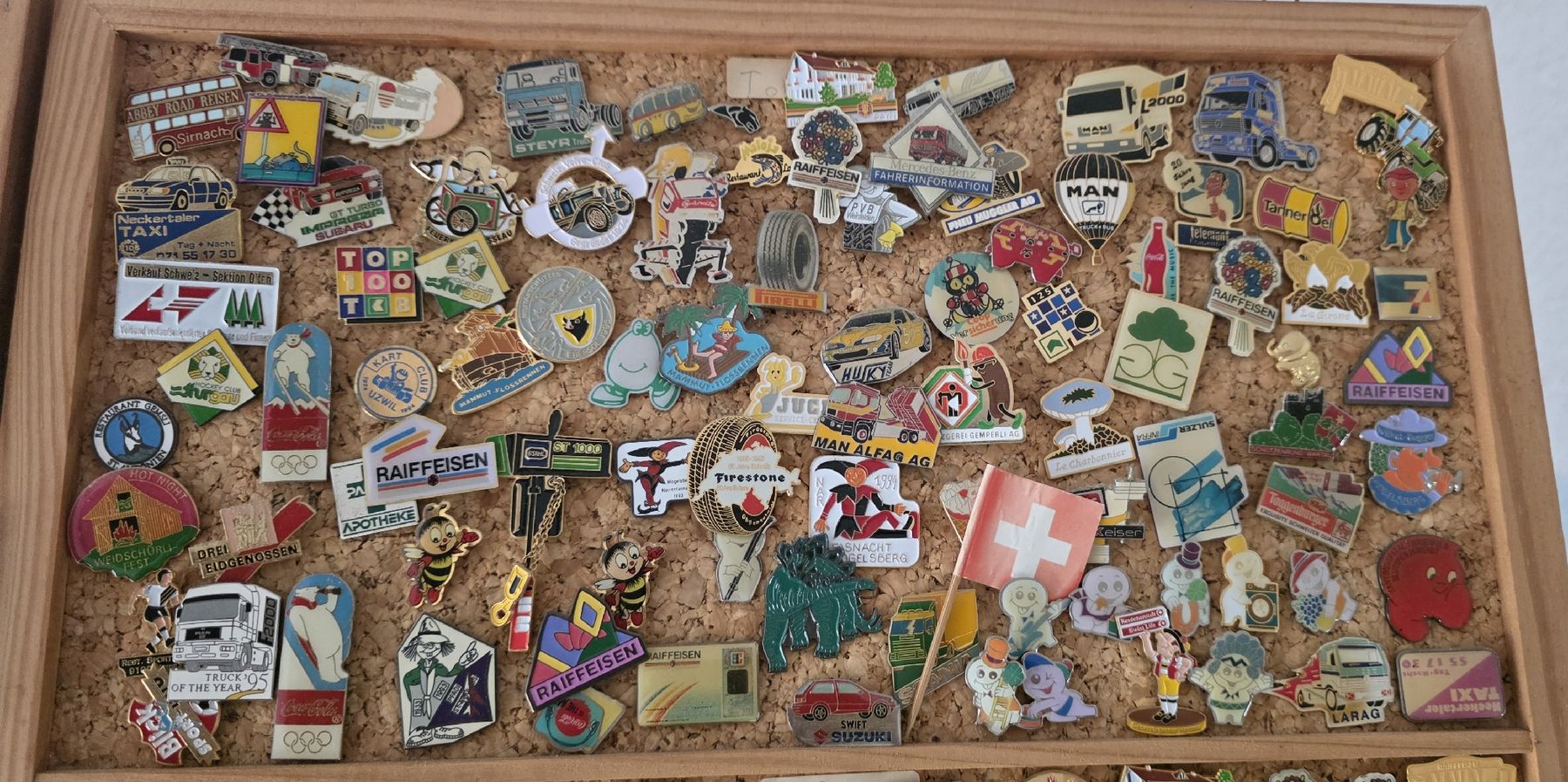 Placchette & Badge: Pin Sammlung – Usato da Dättlikon venduto da Biertrans 3