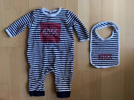 Hugo Boss Baby-Strampler Set mit Lätzchen