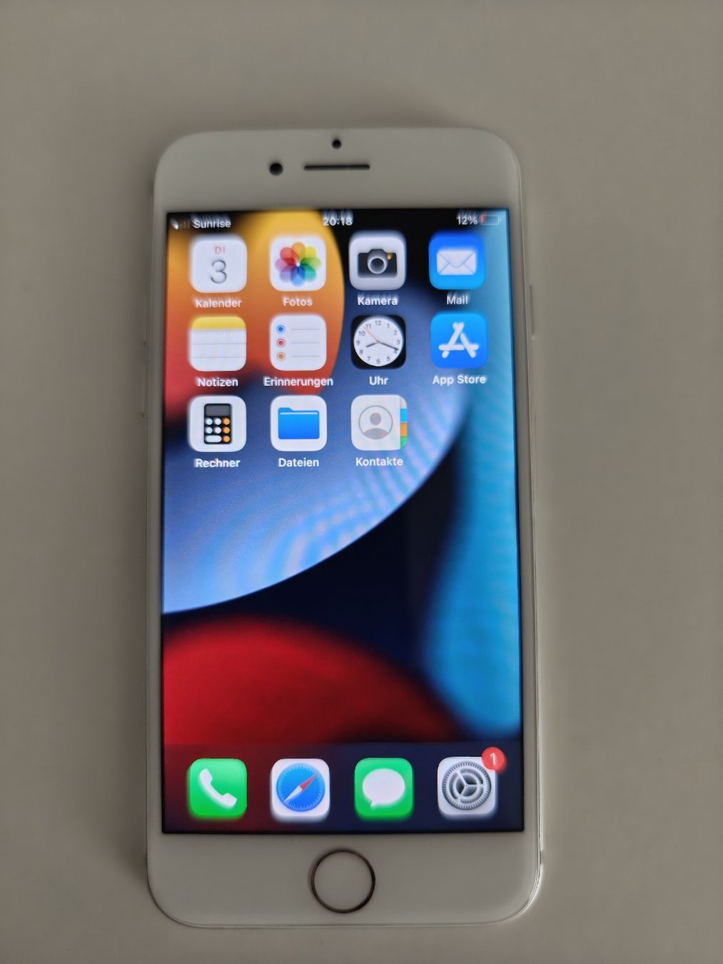 Apple Telefoni cellulari / Smartphones: Iphone 7 / 128GB / Weiss  – Usato da Oetwil am See venduto da Dani_Yele 3