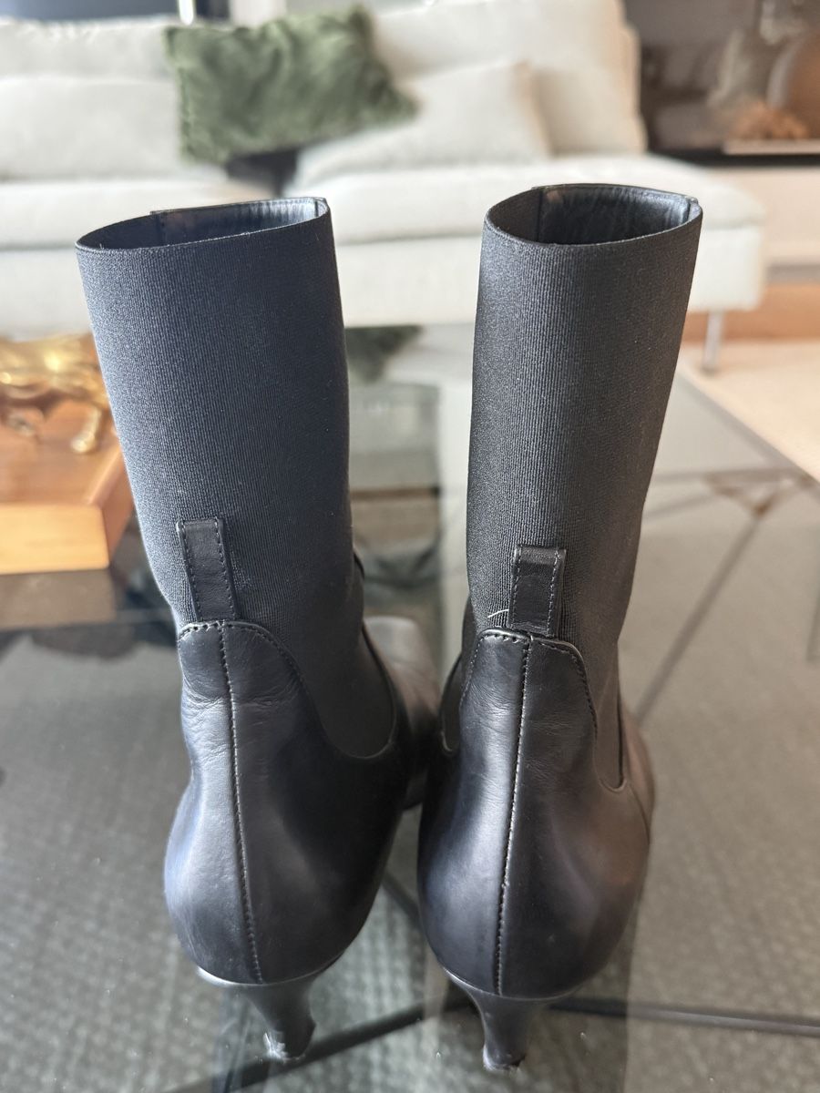 Totême Damenschuhe: Totême Black City Boots Size 40 – Gebraucht aus Kilchberg von anloufra 7