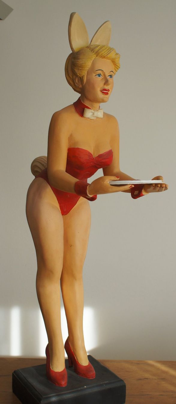 Sculture & Statue: Plaiboy Bunny – Usato da Kriens venduto da 1mars10 1