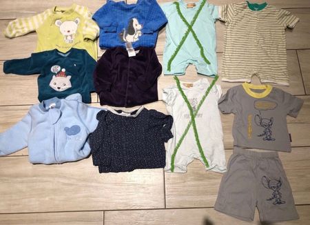 Kleiderpaket ,Grösse 68 Pyjama, 9teilig