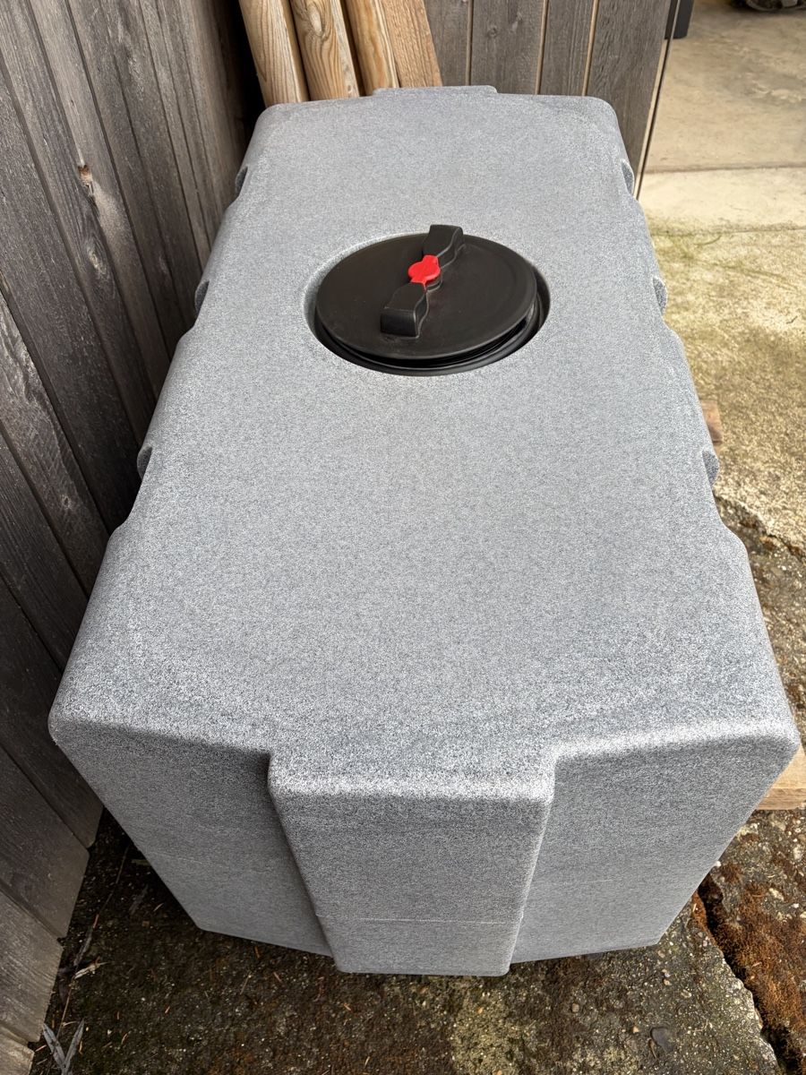 Tränken & Tröge: Wassertank 350 L, neu – Neu (gemäss Beschreibung) aus Augst BL von faebeli85 1