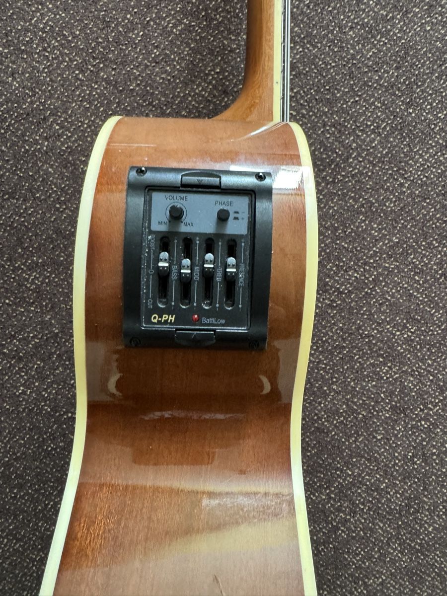 Harley Benton Musikinstrumente: Chitarra basso acustico Harley Benton + custodia Ritter – Gebraucht aus Dietikon von musiko 8