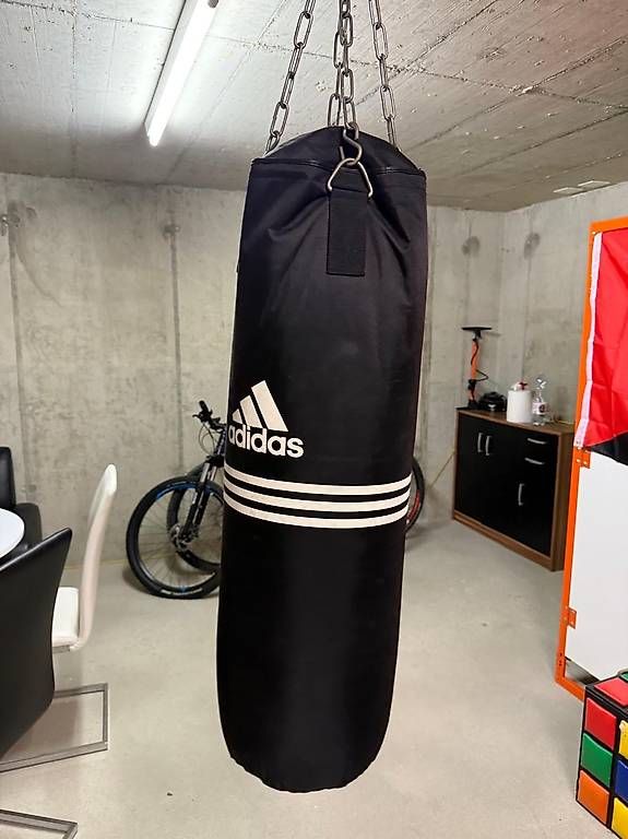 Sacchi da boxe: Sacco Pugilato Adidas – Usato da Roveredo GR venduto da rit_6nph 1