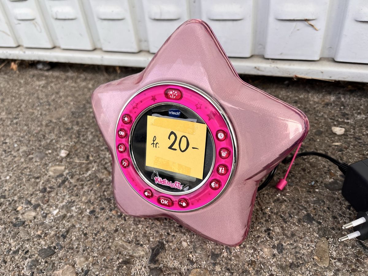 Giocattoli: Console VTech KidiMagic rose état acceptable – Usato da Denges venduto da Stojanov18 3