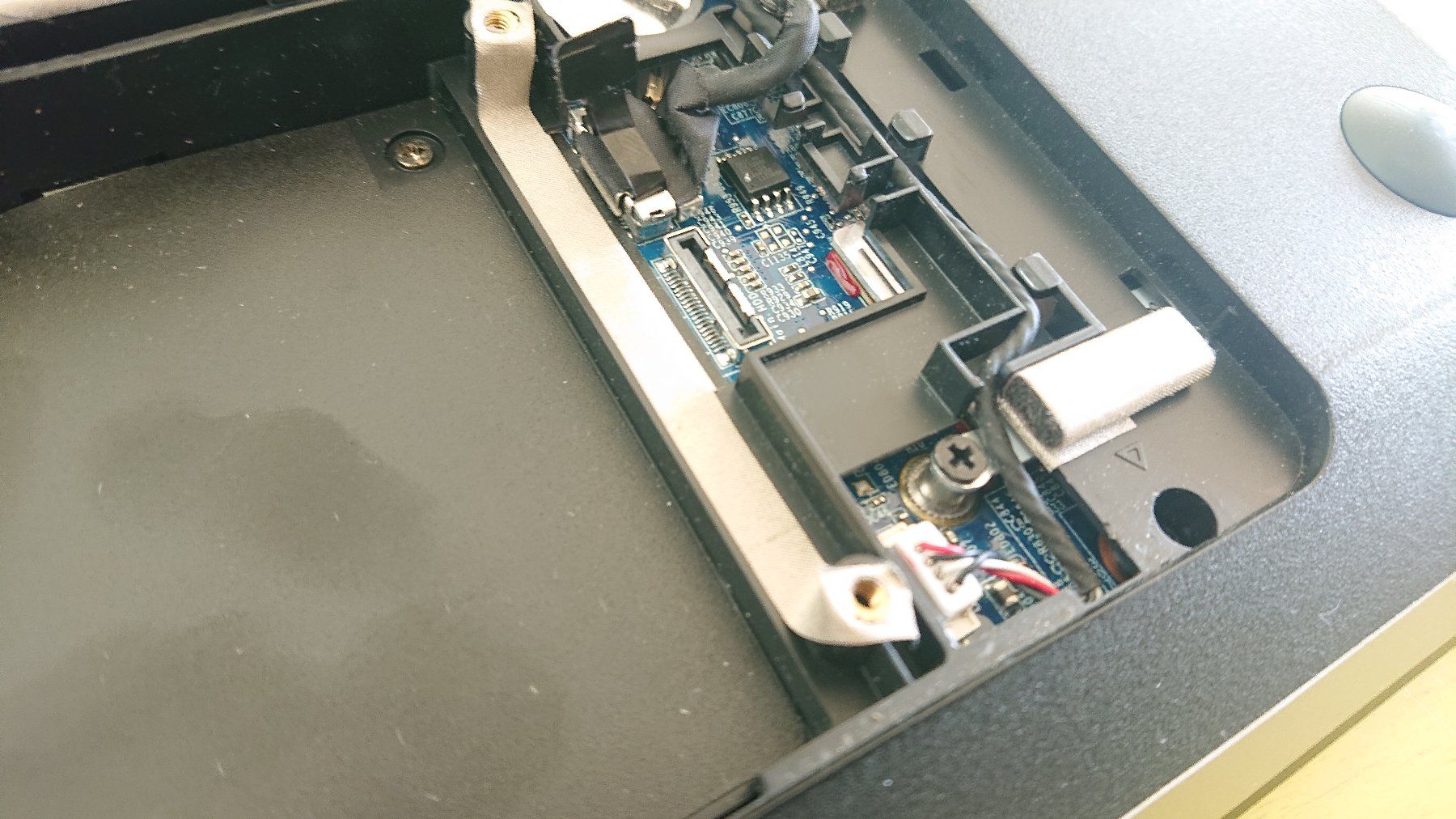 Hewlett Packard Portables: HP Pavilion dv6 DEFEKT – Défectueux à Flawil par rcnkr 6