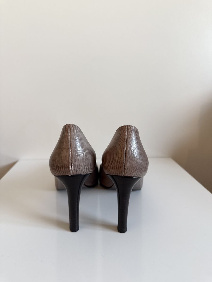 Navyboot Scarpe da donna: NAVYBOOT Schlangenleder Pumps Grösse 41 Fabrikneu – Nuovo (secondo la descrizione) da Zürich venduto da Altruisti 2