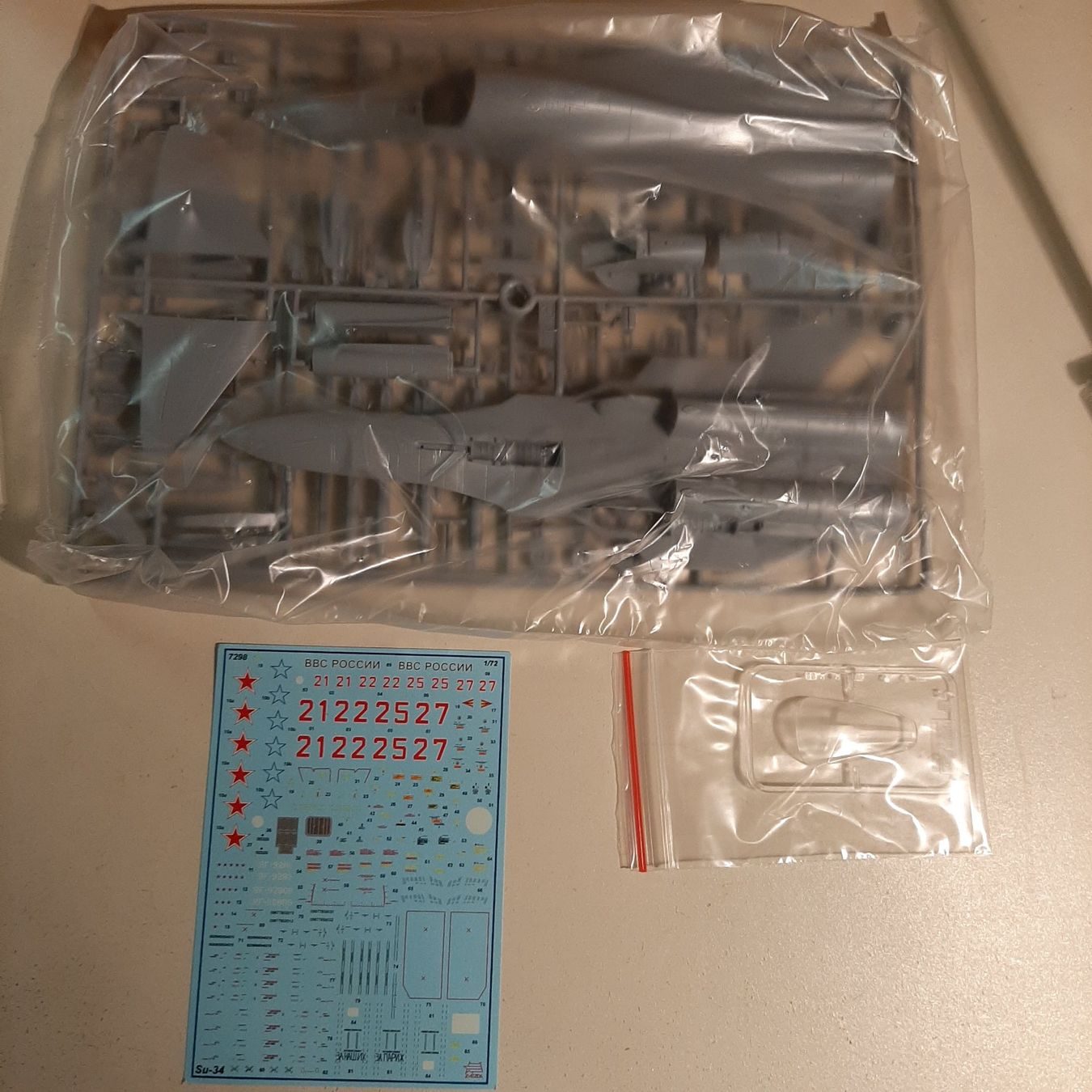 Zvezda Kit di modellismo & Modellini statici: 3007 ... Suchoi SU-34 Fullback ... Zvezda 7298 – Nuovo (secondo la descrizione) da Bonstetten venduto da Benibanny59 2